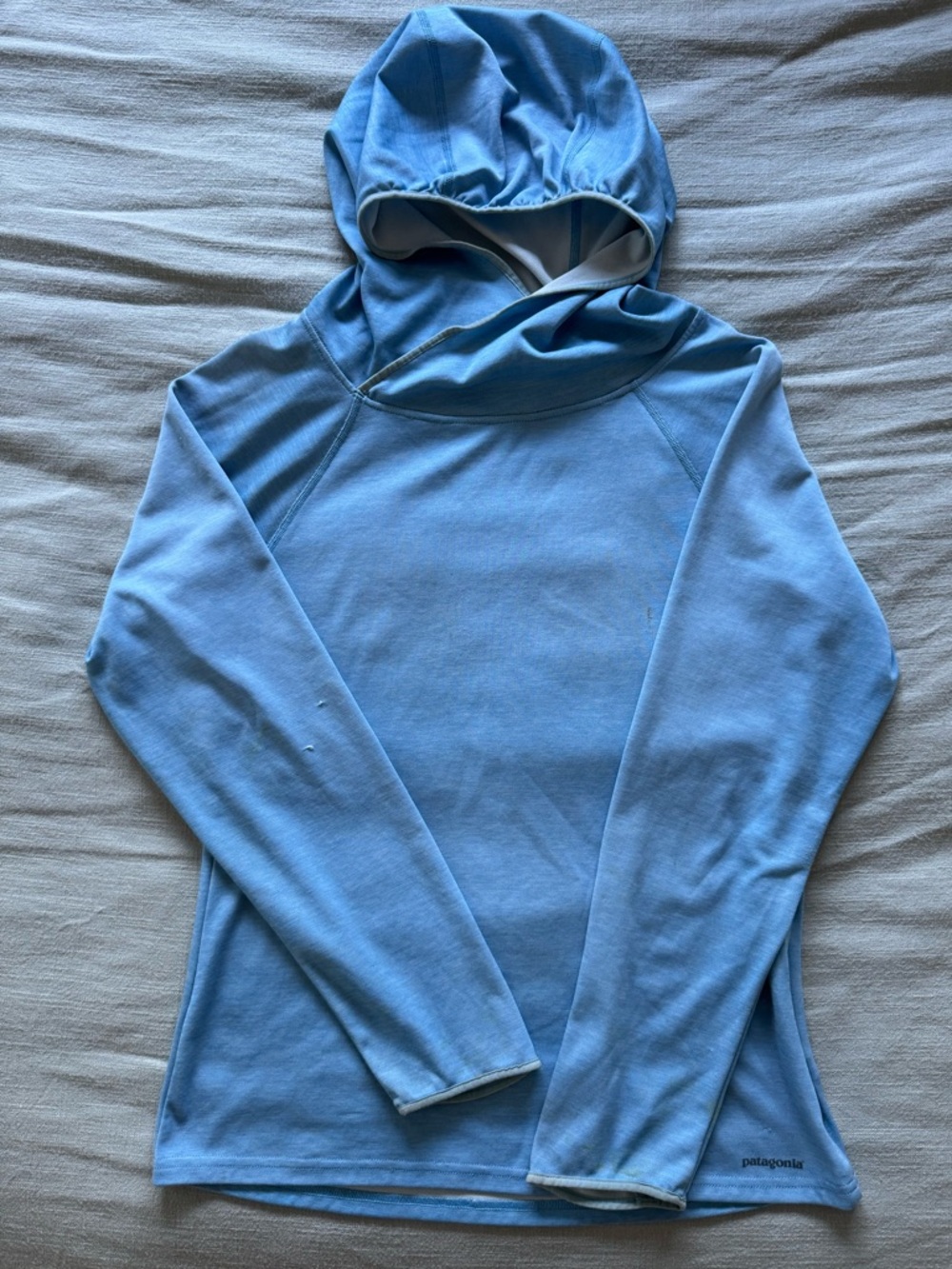 4/$20 - Patagonia Women’s Sunshade Hoody 50+ UPF Lightweight Hiking (medium) - Picture 3 of 14